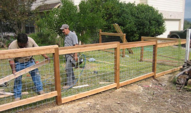 Pictures of Cattle Panel Fencing or Livestock Fencing ...