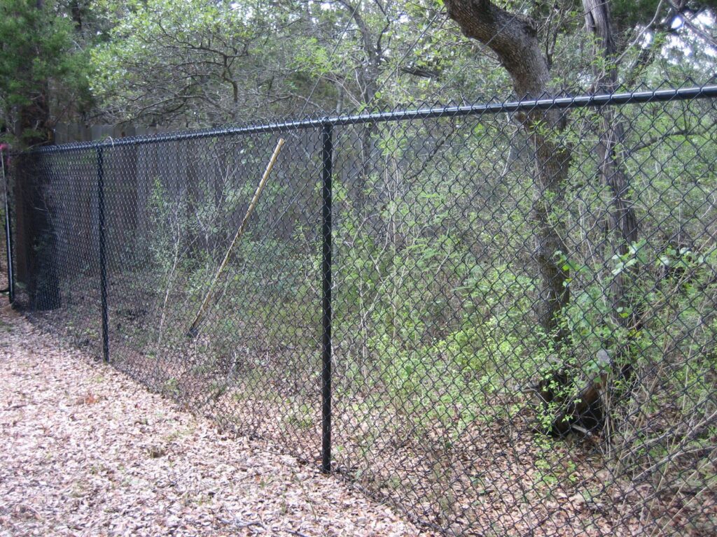 6 ft black chain link fence
