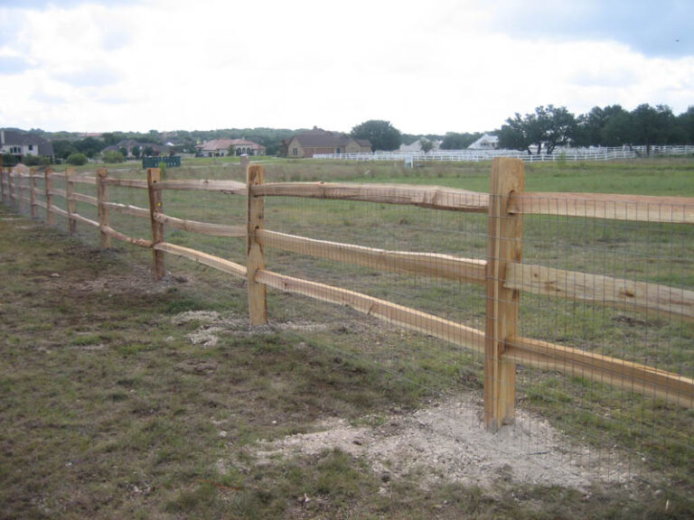 Cedar Split Rail Fence in Austin • Sierra Fence