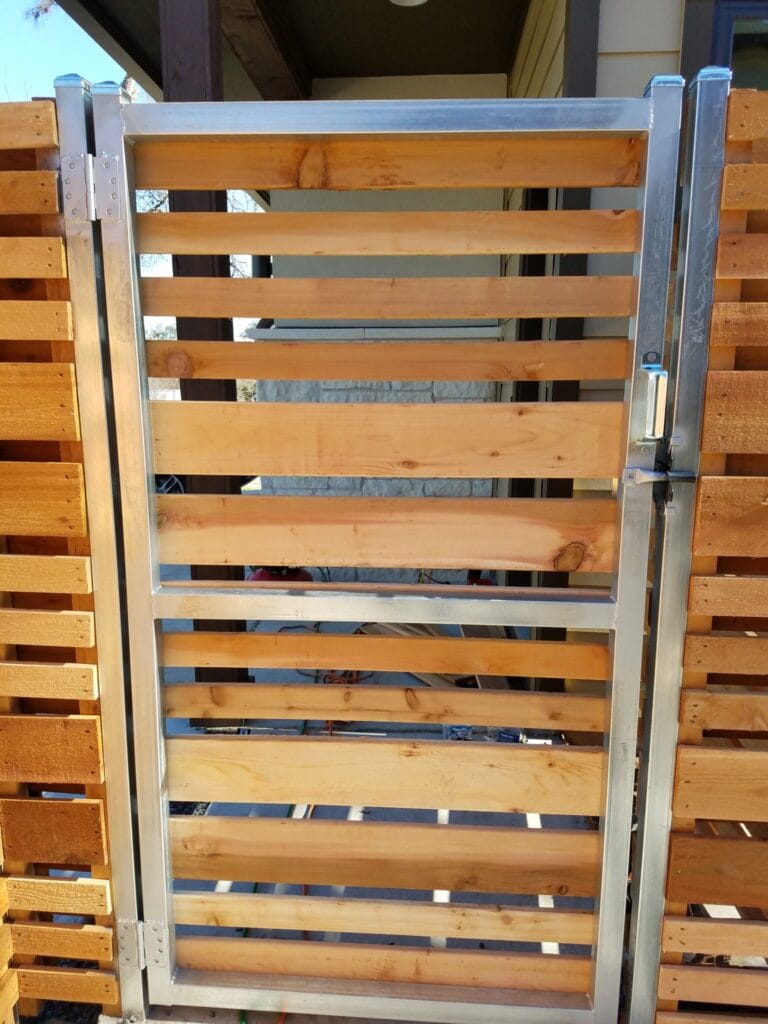 Horizontal w/ gaps - steel framed gate