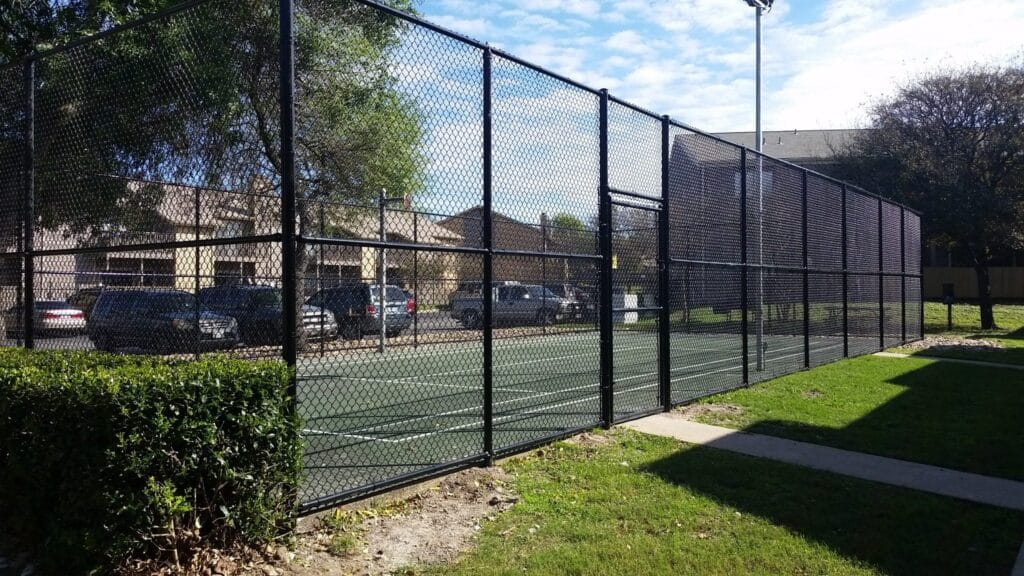10ft tall Black vinyl coated chain link fence (tennis court)