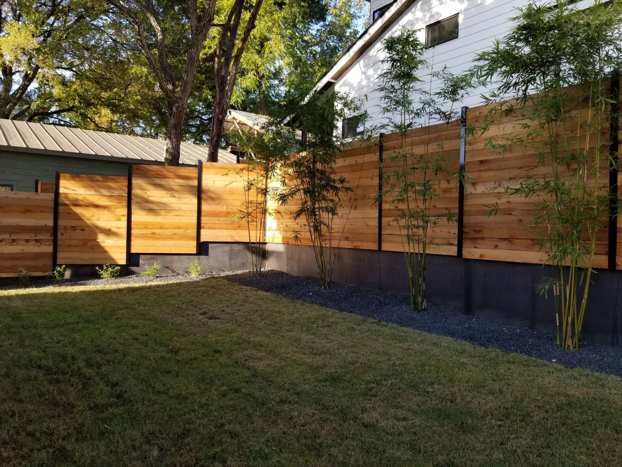 Custom Wood Fence Austin Tx Horizontal Cedar Picket Fences Sierra Fence Inc